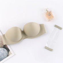 Load image into Gallery viewer, 2025 Front Closure Sexy Push Up Bra Women Invisible Bras Underwear Lingerie For Female Brassiere Strapless Seamless Bralette