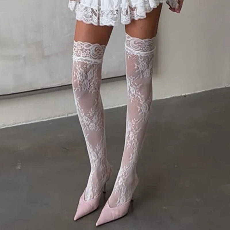 Scallop Lace Knee Highs